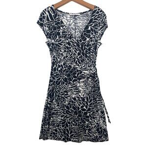 Evan Picone Womens Dress Sz 10 Black/White Floral Wrap Classic BizCasual Girlie